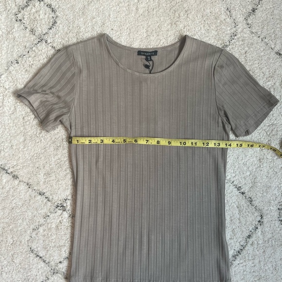 Dynamite Tan Ribbed Short Sleeve Top - Picture 6 of 7